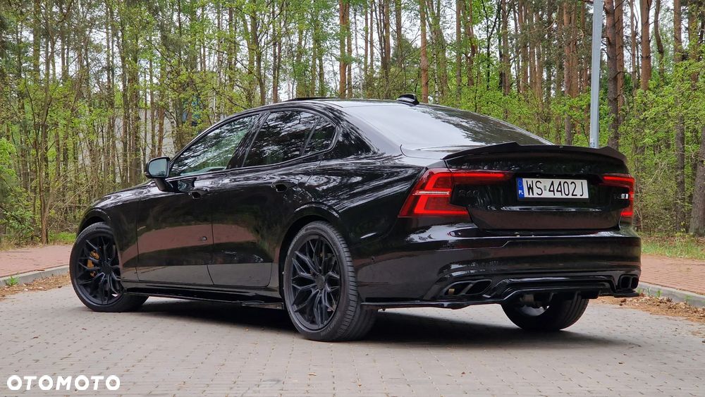 Volvo S60 T6 AWD R-Design - 4