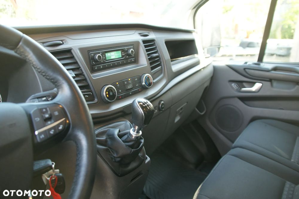 Ford Transit Custom - 24