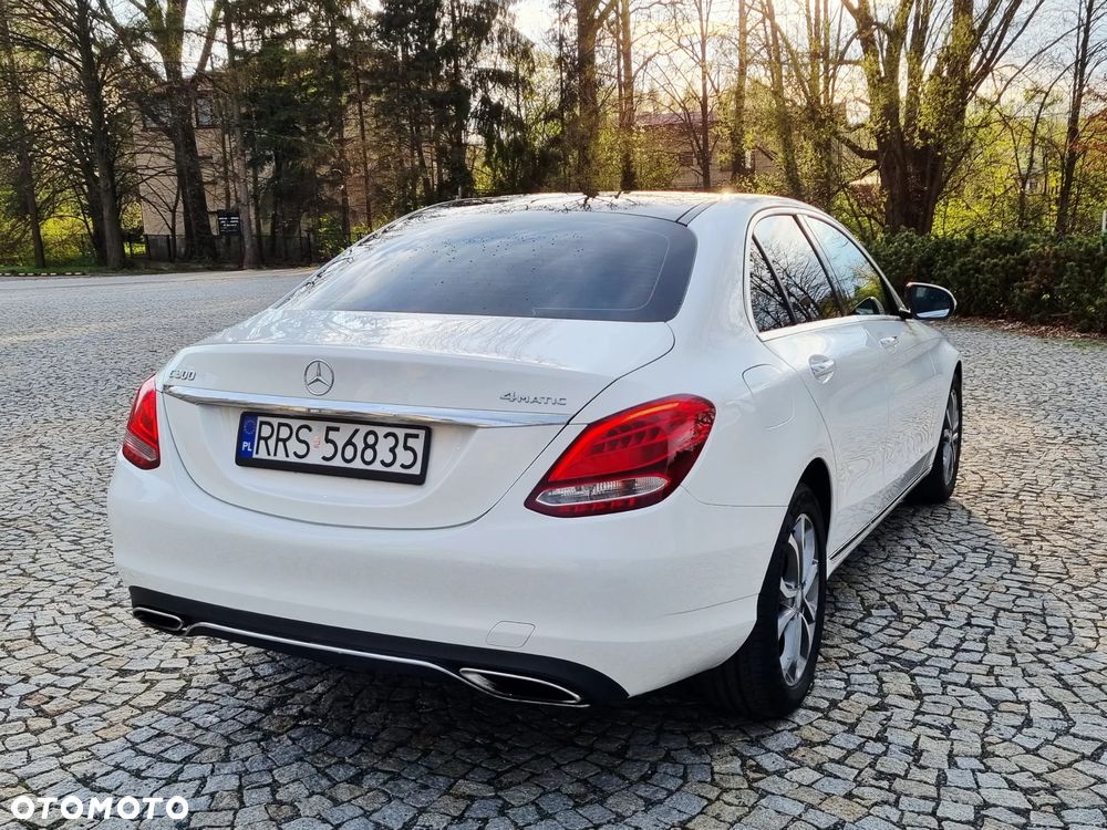 Mercedes-Benz Klasa C 300 7G-TRONIC - 7