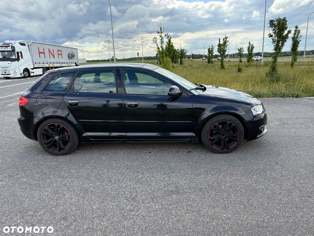 Audi A3 Sportback 1.6 TDI 102g DPF - 2
