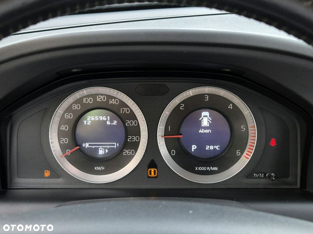 Volvo XC 60 - 12