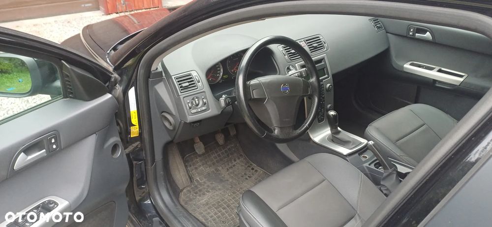 Volvo V50 1.8 - 8