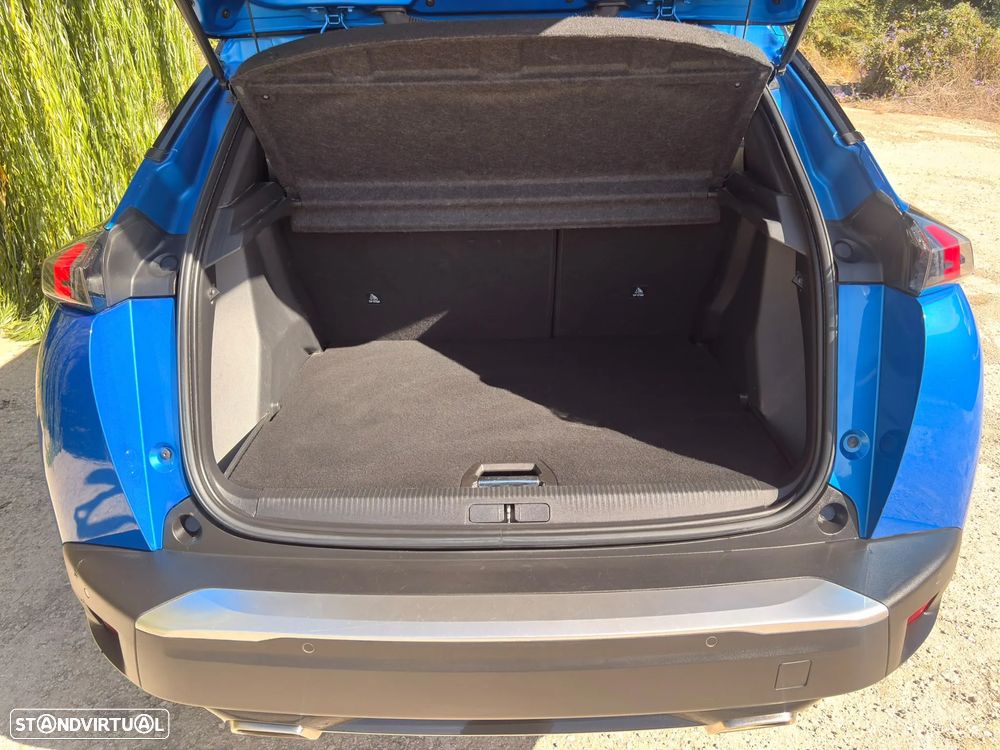 Peugeot 2008 1.2 PureTech GT Line - 37