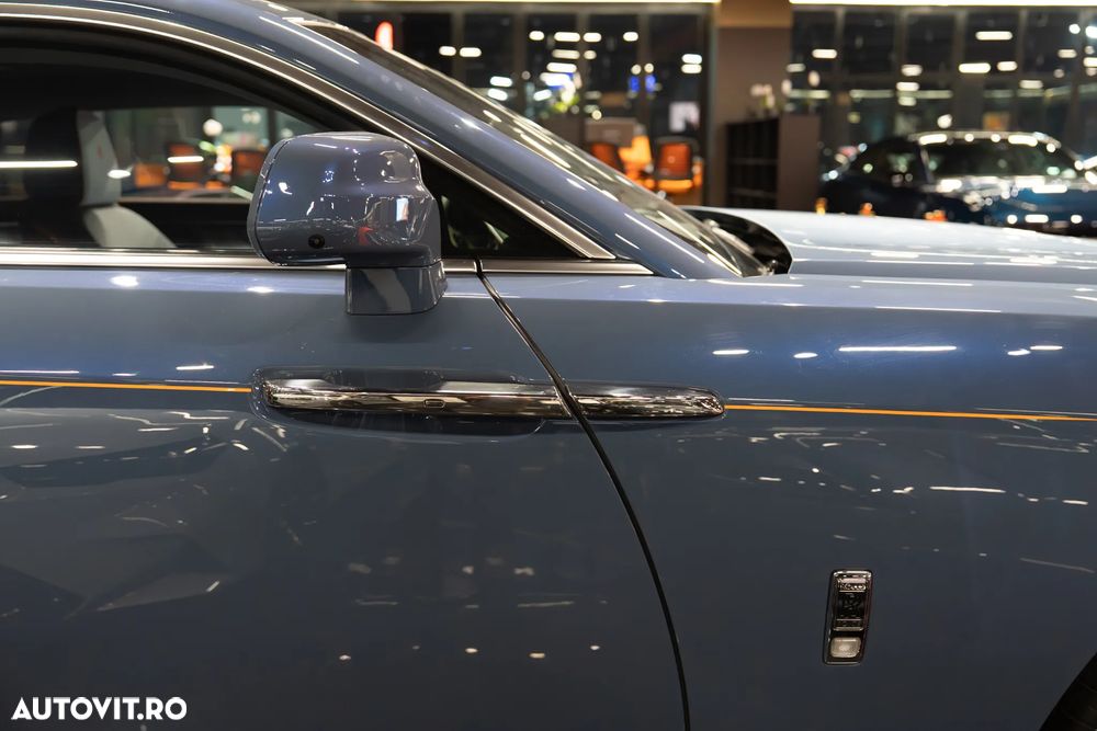 Rolls-Royce Spectre - 19