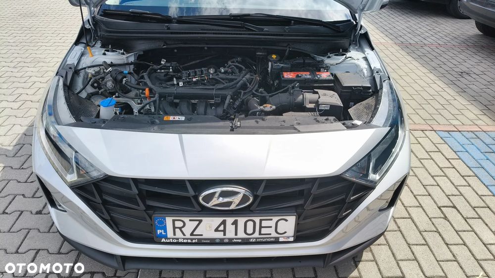 Hyundai i20 1.2 Pure - 17