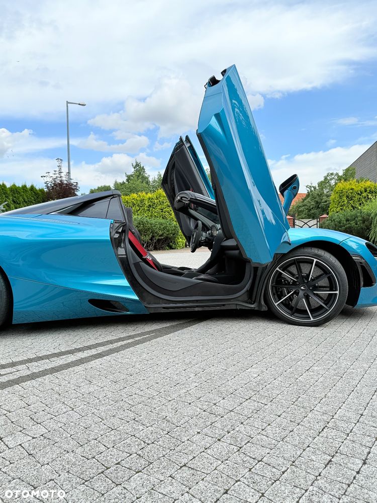 McLaren 720S Spider Performance - 2