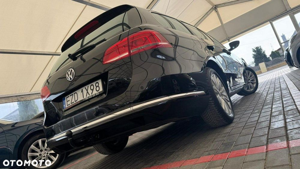 Volkswagen Passat - 30