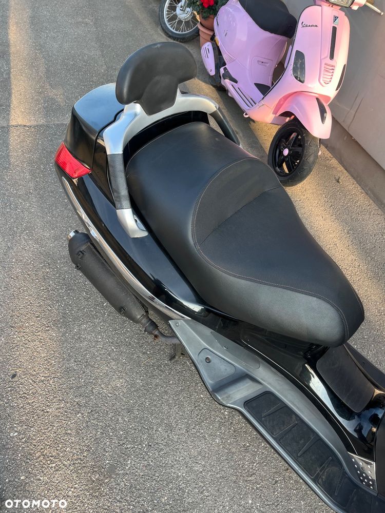 Piaggio X8 - 6