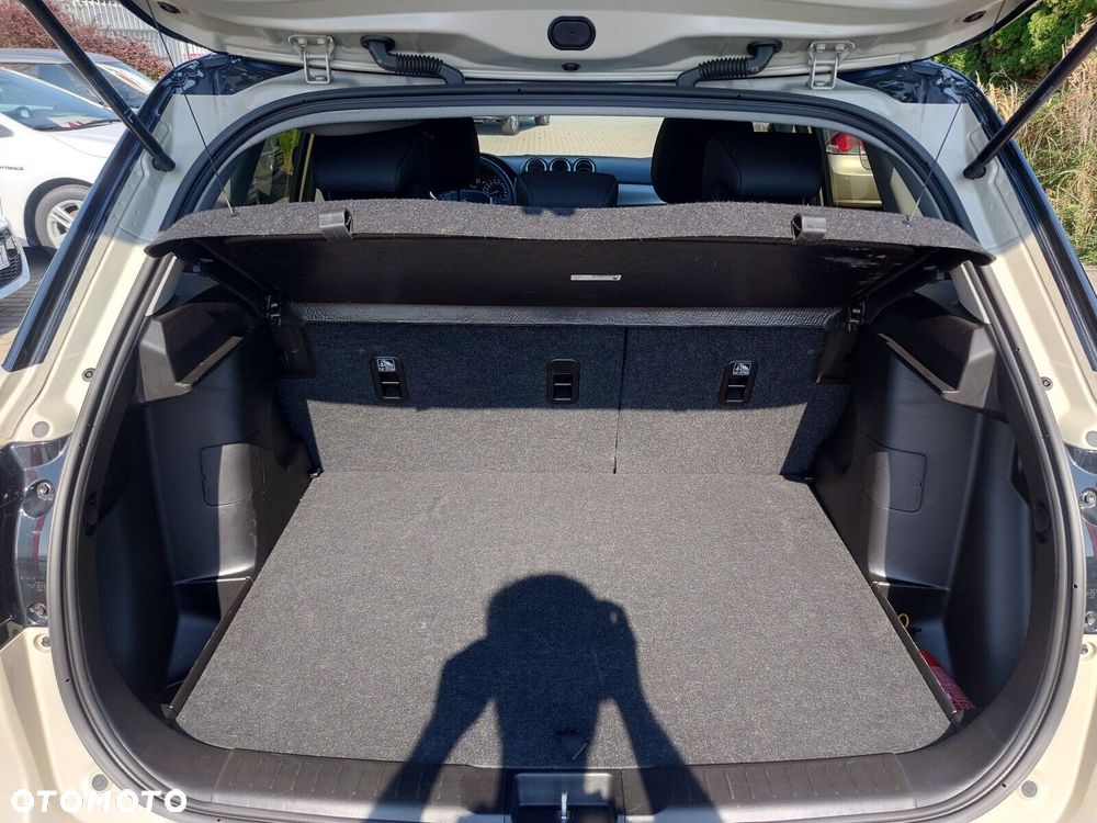 Suzuki Vitara - 24