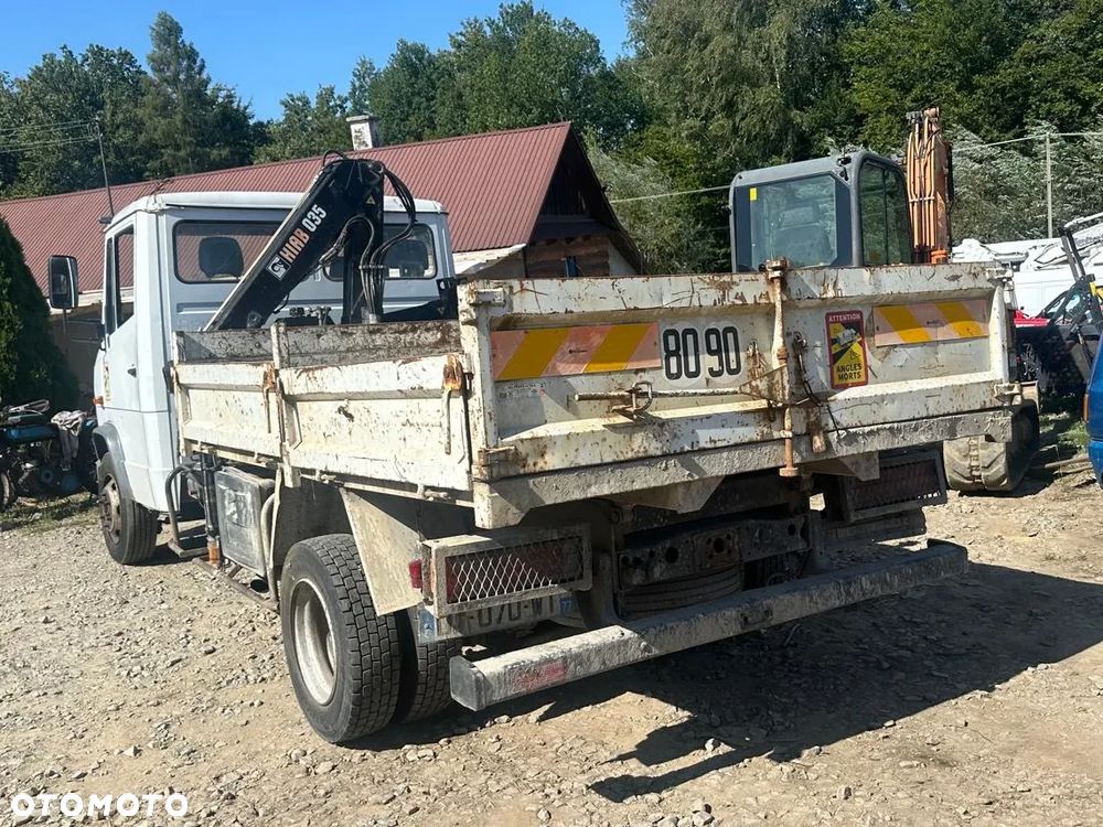 Mercedes-Benz Wywrotka Wywrot Kiper HDS MERCEDES Vario 814D Żuraw HDS HIAB - 2