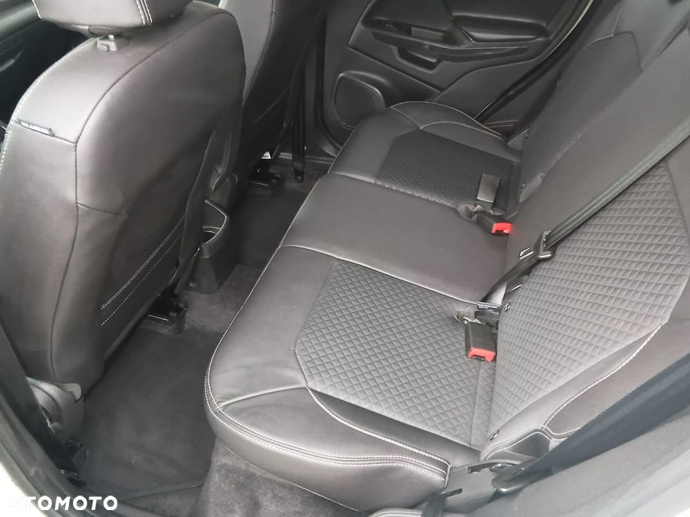Ford EcoSport - 9