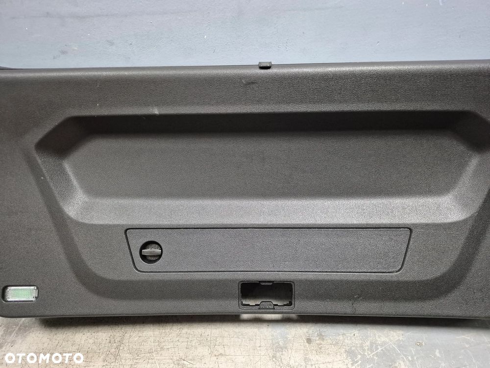 Boczek Klapy Bagażnika Audi Q8 4M 4M8867974 - 3