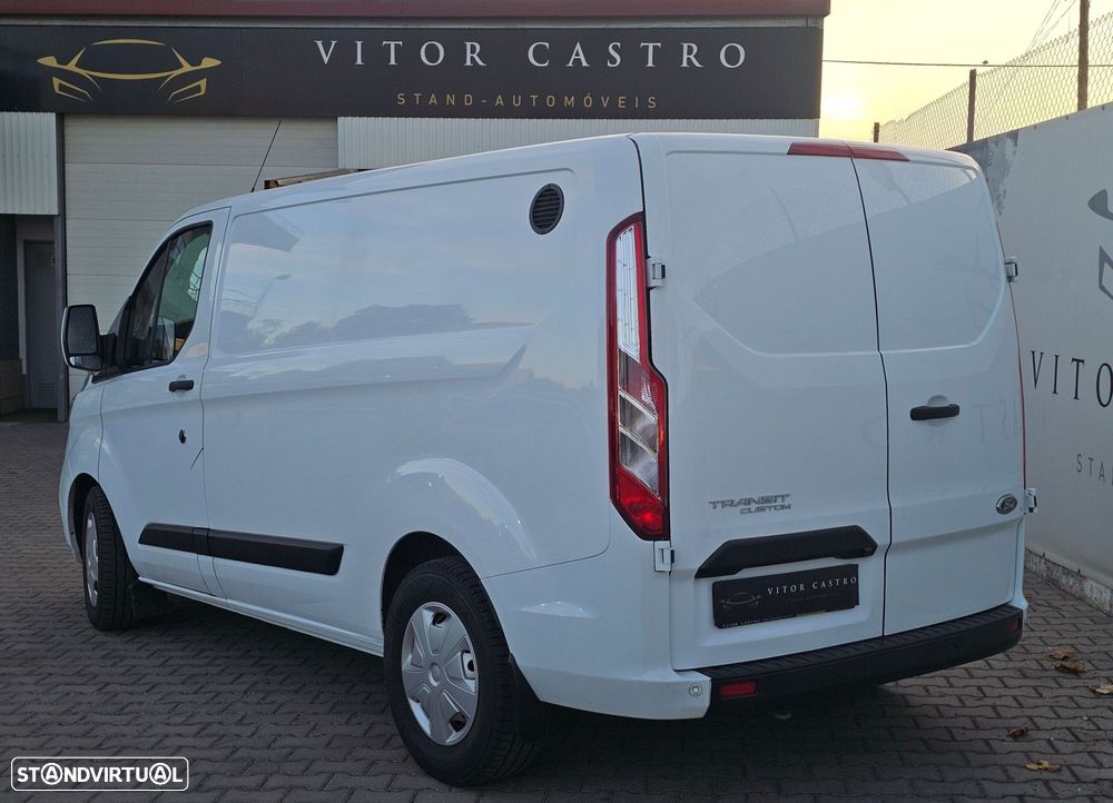 Ford Transit Custom 340 L2H2 VA Auto Trend Nugget Plus - 10
