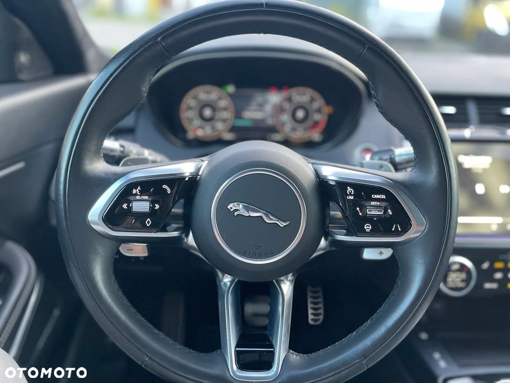 Jaguar E-Pace 2.0 P300 mHEV AWD 300 Sport - 19