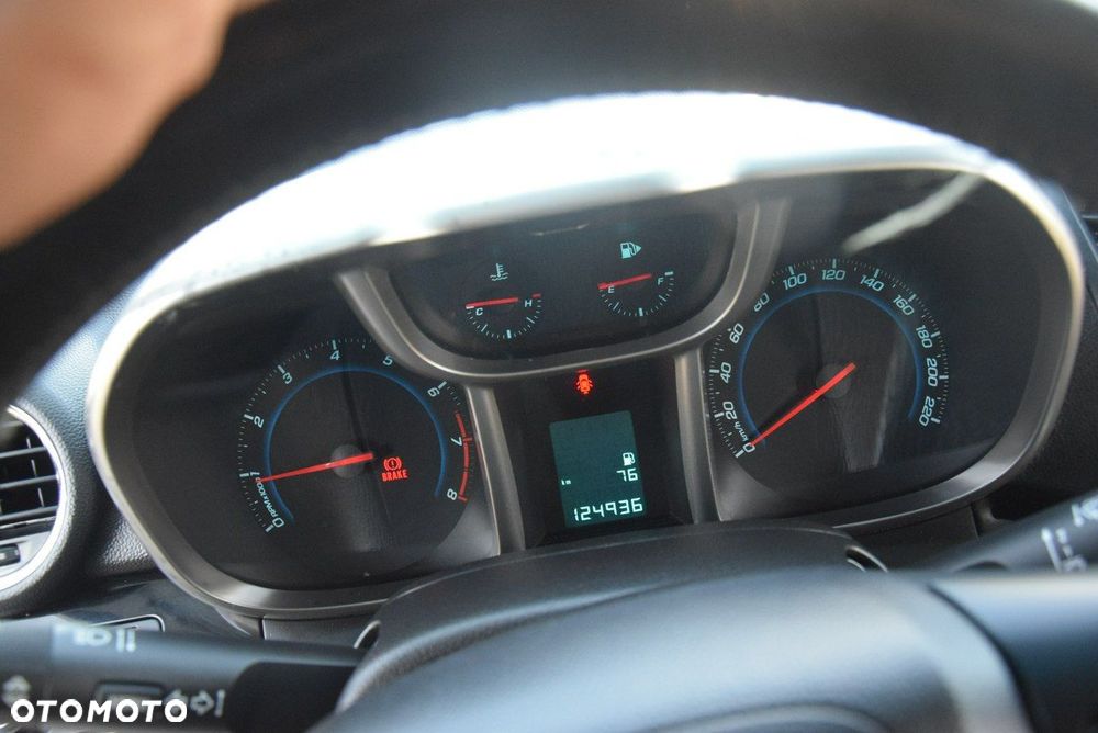 Chevrolet Orlando - 21