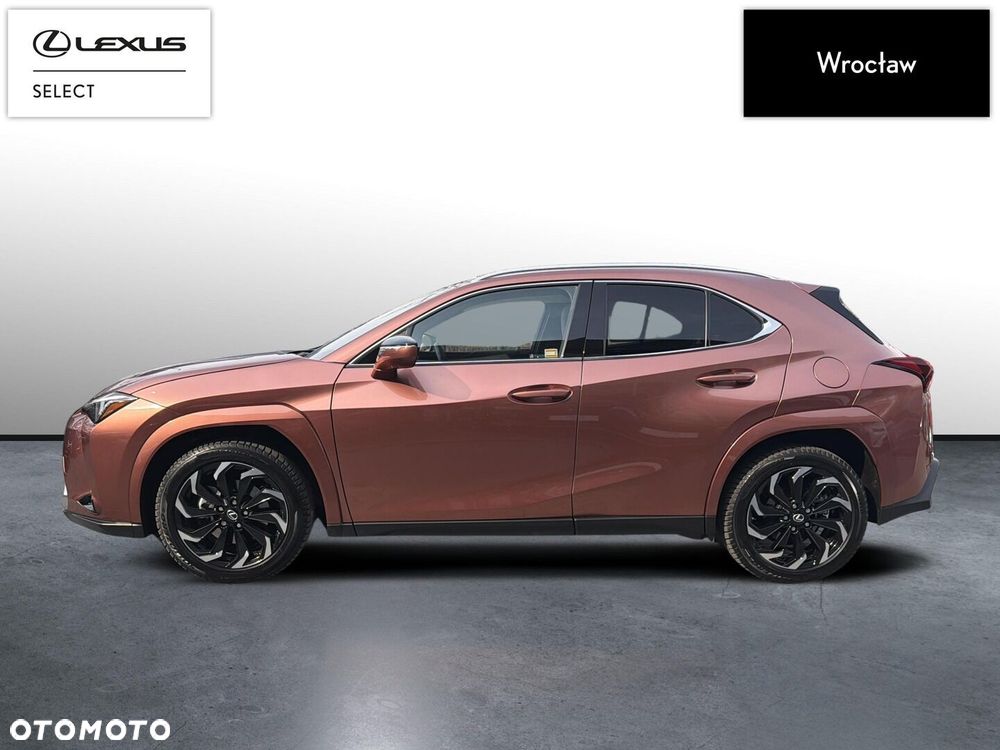 Lexus UX - 3