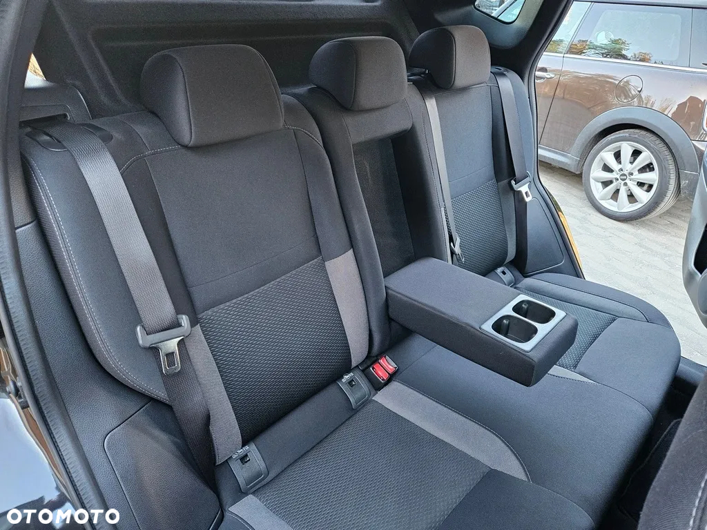 Nissan Qashqai 1.3 DIG-T N-Connecta - 23
