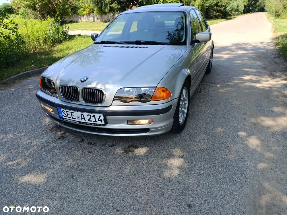 BMW Seria 3 - 26