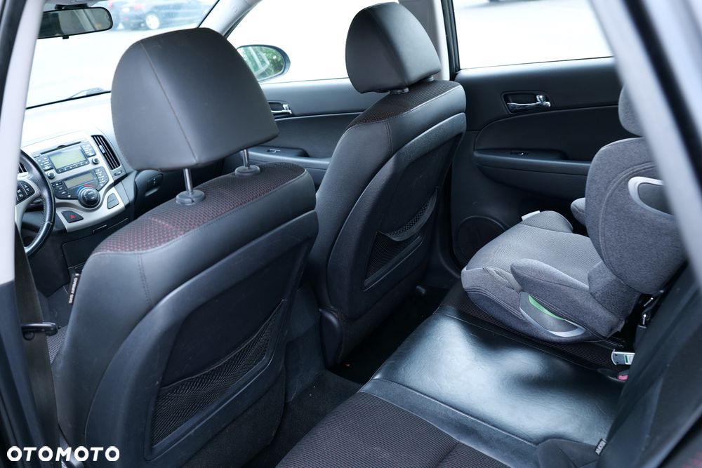 Hyundai i30 - 11