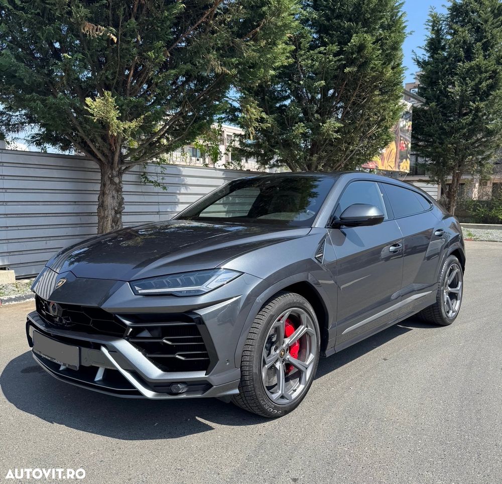 Lamborghini URUS - 3