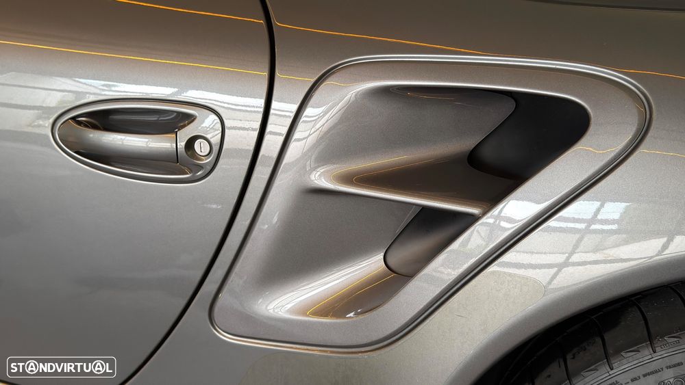 Porsche 911 (997) Turbo Tiptronic - 16