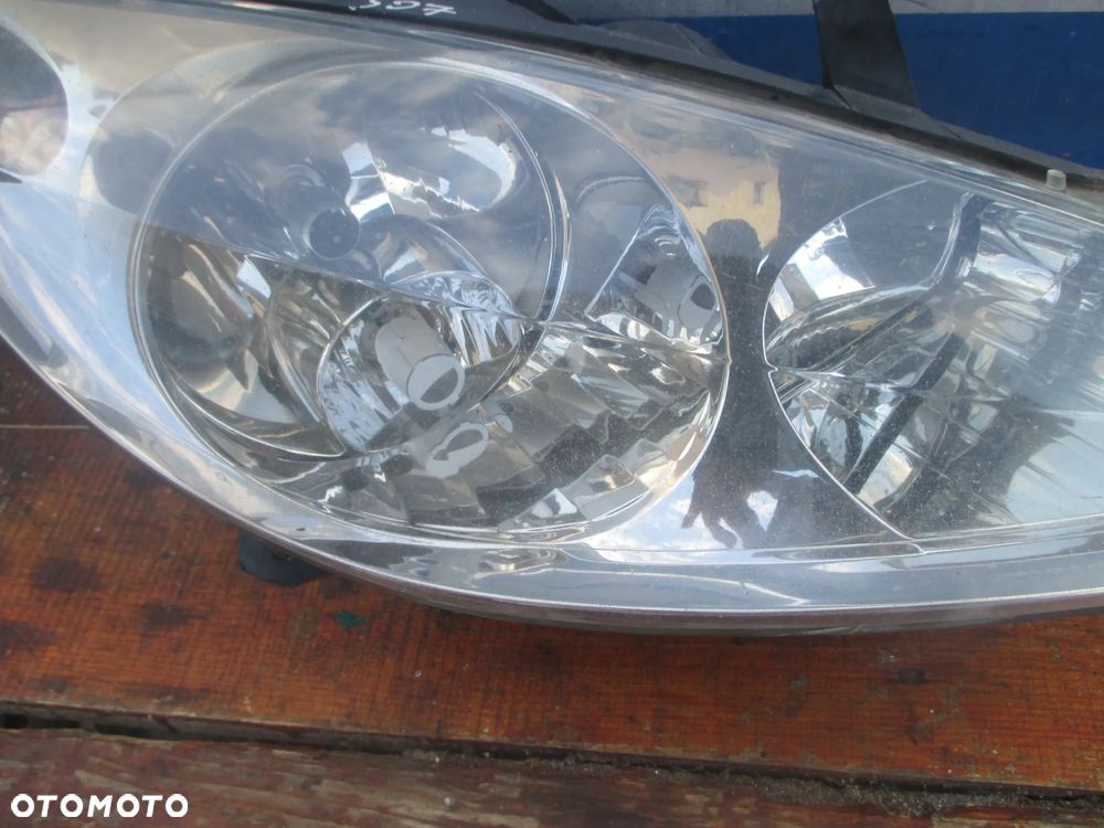 lampa Peugeot 307 halogen Valeo Europa - 2
