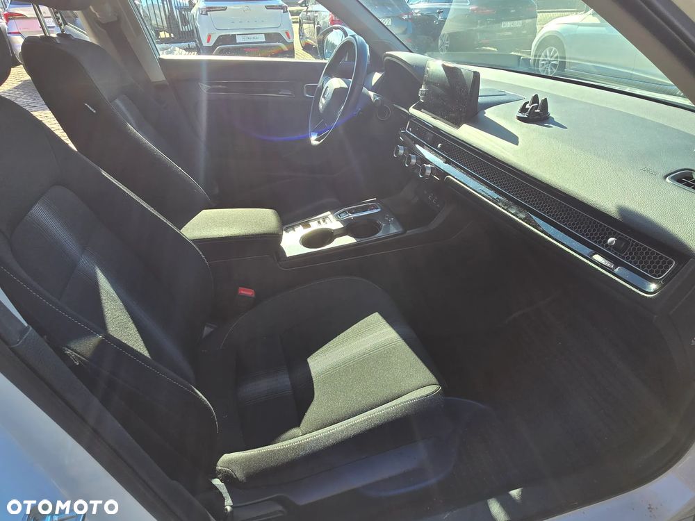 Honda Civic 2.0 i-MMD Elegance CVT - 14