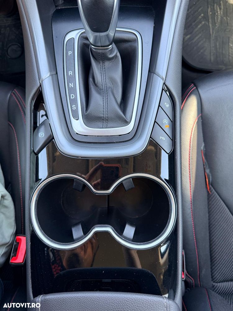 Ford Mondeo 2.0 TDCI PowerShift ST Line High - 9