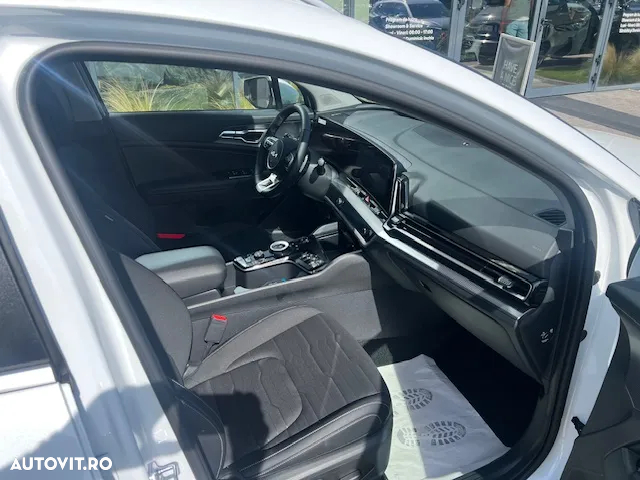 Kia Sportage 1.6 T-GDI HEV 6AT 4x2 Style - 10