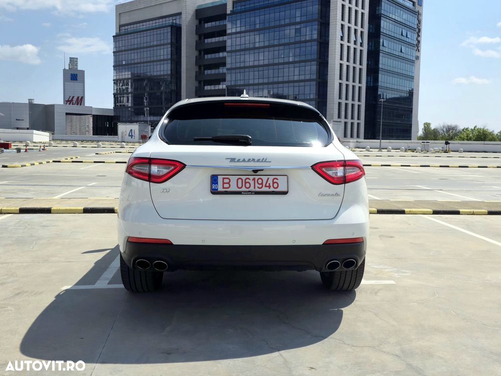 Maserati Levante Q4 GranLusso - 7