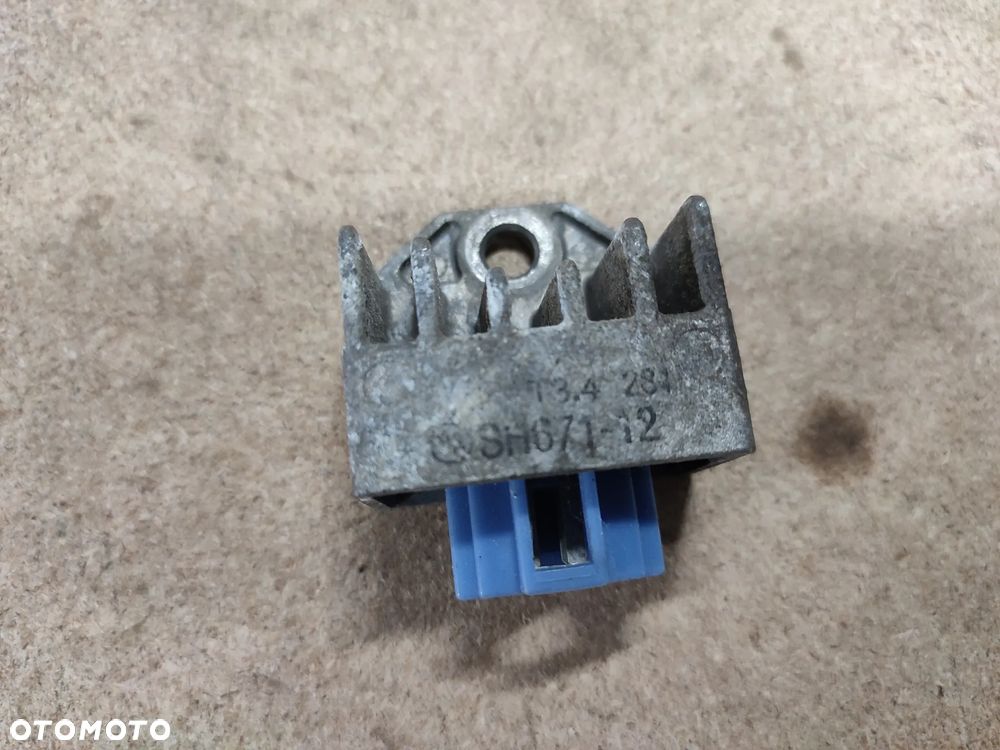 Regulator napięcia Yamaha Neos - 2