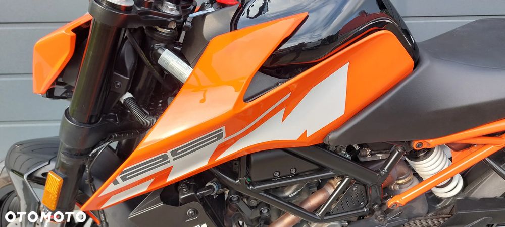KTM Duke 125 - 10