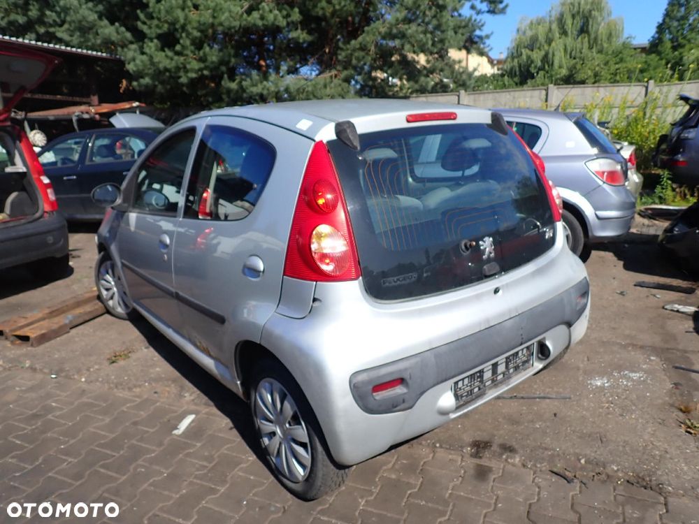CZĘSCI - Peugeot 107 1,0 68KM CFA FILM HB 5D 5B lakier KTB 2007r. INDEX - 10244 - 5
