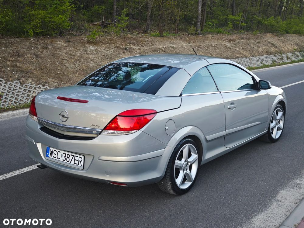 Opel Astra 1.6 Cosmo - 7