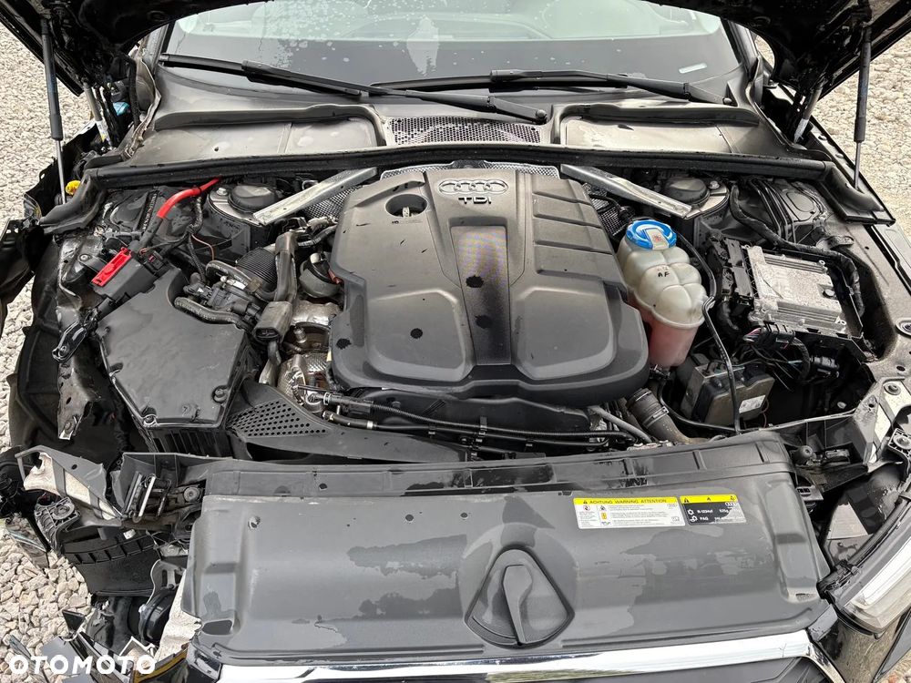 Audi A4 Avant 2.0 TDI design - 26