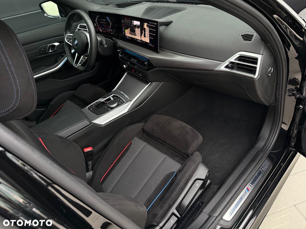 BMW Seria 3 320d xDrive M Sport - 28