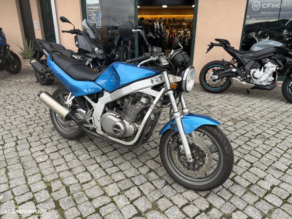 Suzuki GN 500 Naked - 5