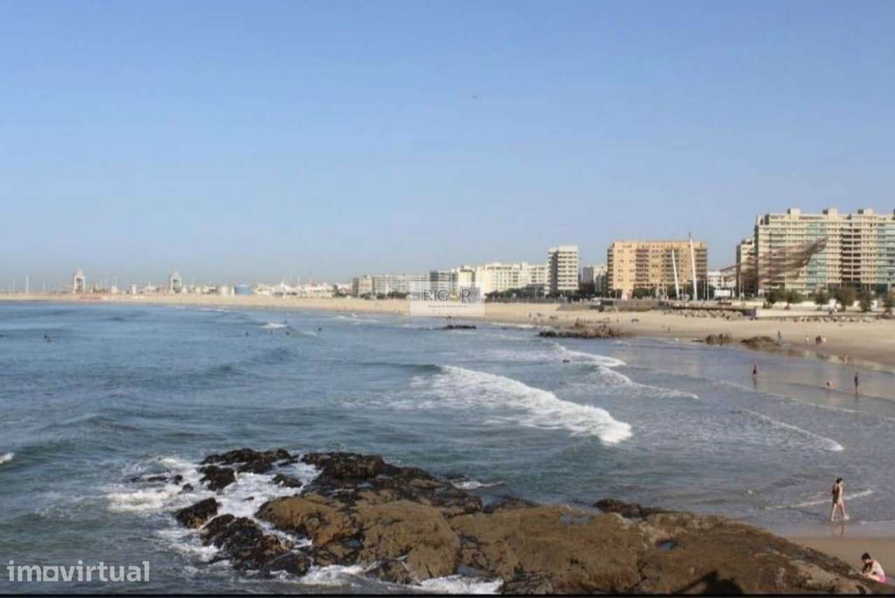 Loja de 62m2 a 500mts da praia de Matosinhos - Grande imagem: 5/7