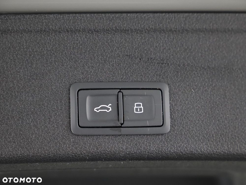 Audi A4 Avant 40 TFSI mHEV Quattro S Line S tronic - 29