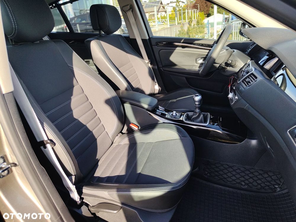 Renault Laguna 2.0 Bose Edition - 30