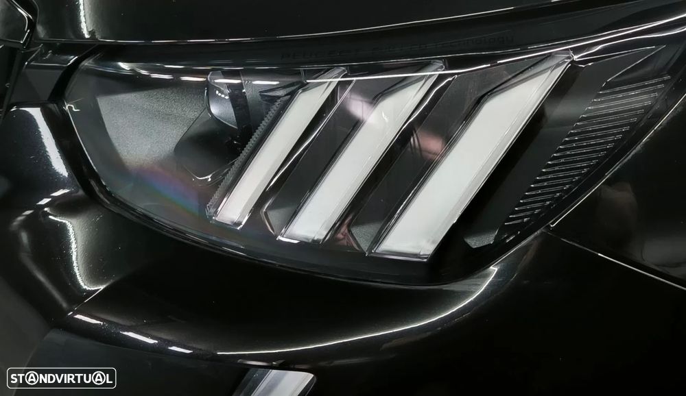 Peugeot 2008 1.5 BlueHDi GT Pack EAT8 - 56