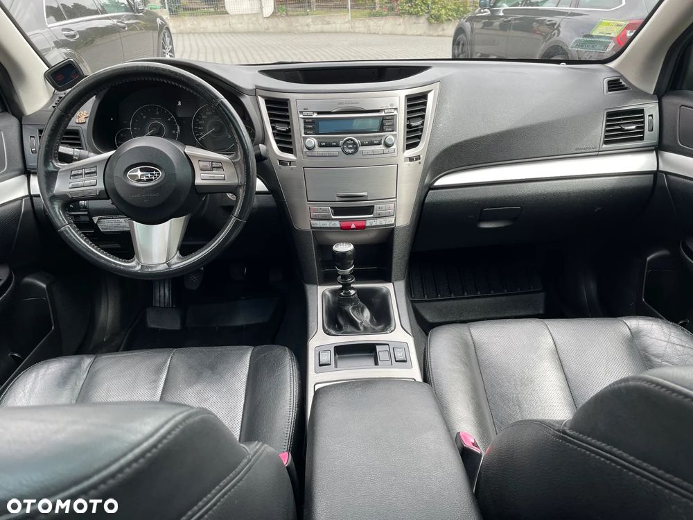 Subaru Outback 2.0 D Comfort - 13