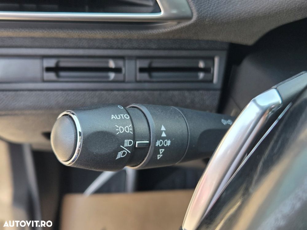 Peugeot 5008 BlueHDI 180 EAT8 GT - 34