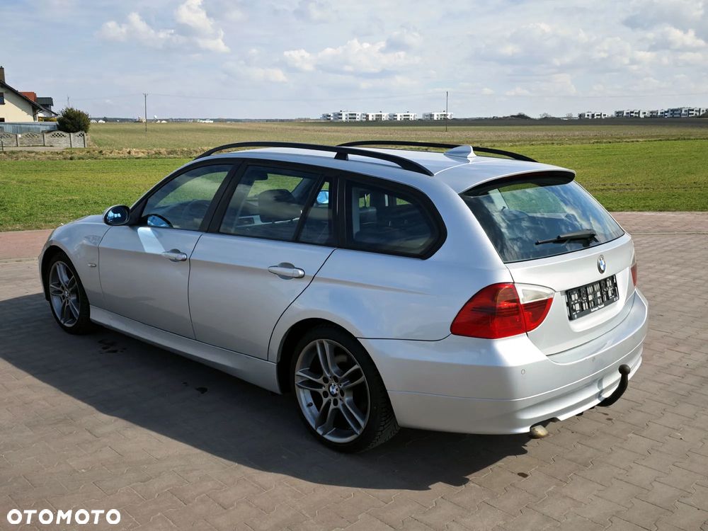 BMW Seria 3 318d - 2