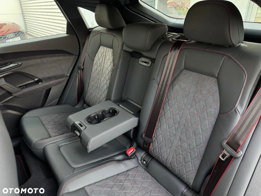Audi Q5 Sportback TDI mHEV 150 kW Quattro S tronic - 32