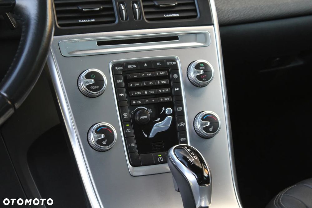 Volvo XC 60 D4 Drive-E Summum - 25
