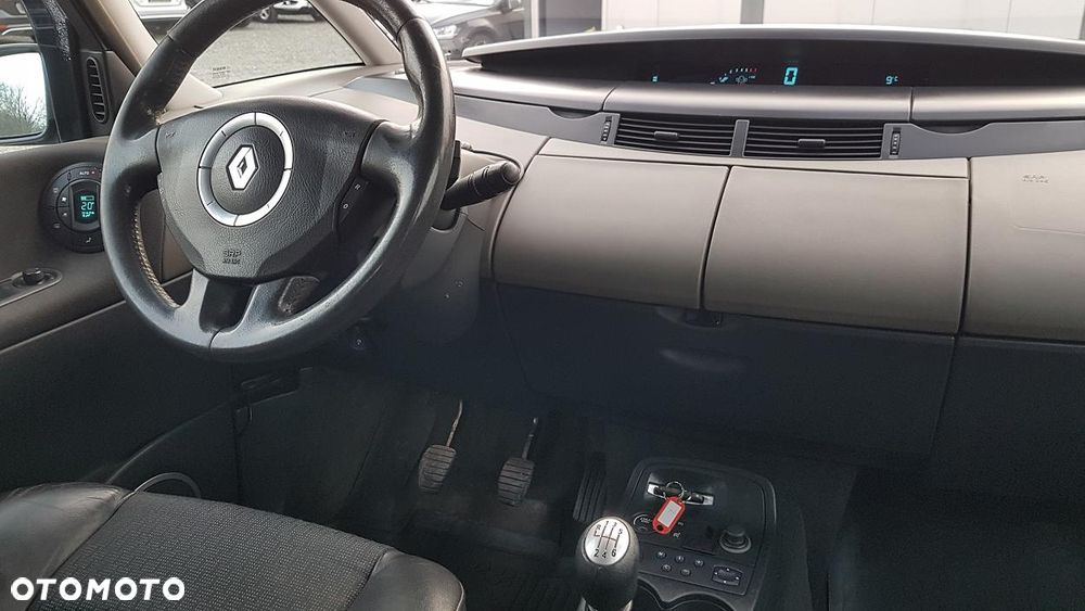 Renault Grand Espace Gr 2.0T 16V Privilege - 17
