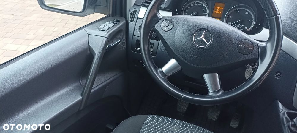 Mercedes-Benz Vito - 33