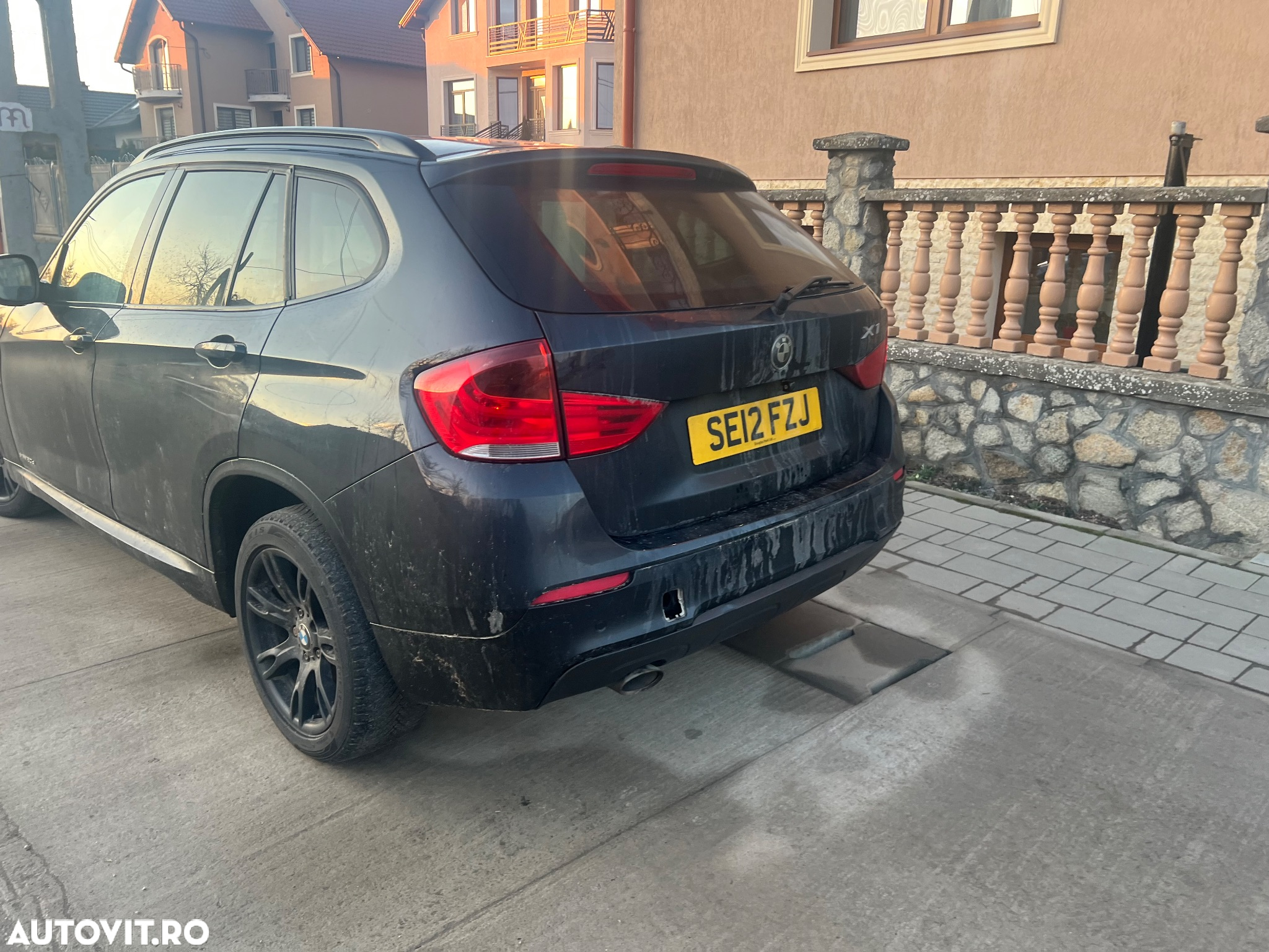 Dezmembrez BMW X1  e84 M pachet x drive  2.0 diesel  model 2012 - 4