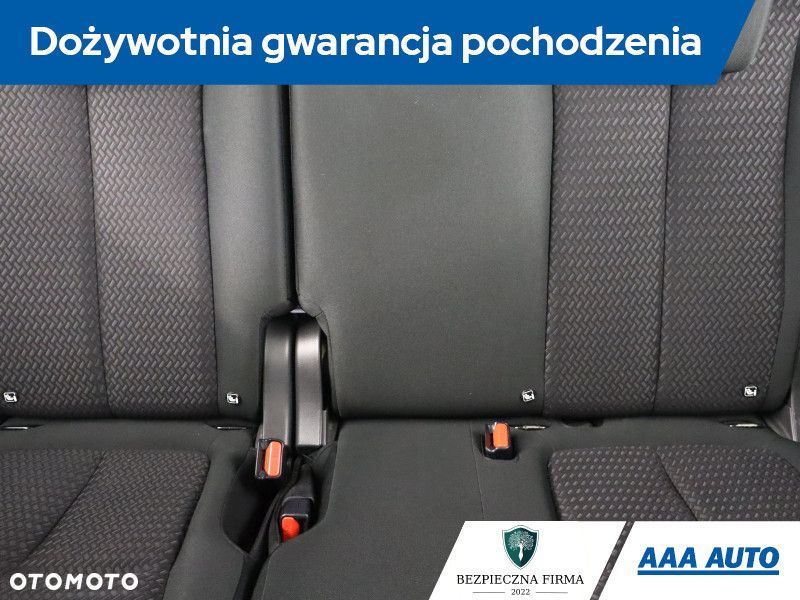 Mitsubishi Eclipse Cross - 12